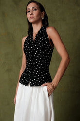 CINCHED WAIST SLEEVELESS TOP - BLACK