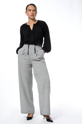 GATHERED NECK TOP - BLACK