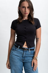 SHORT SLEEVE BUTTON FRONT TOP - BLACK