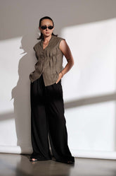 PLEAT DETAILED V NECK TOP - OLIVE