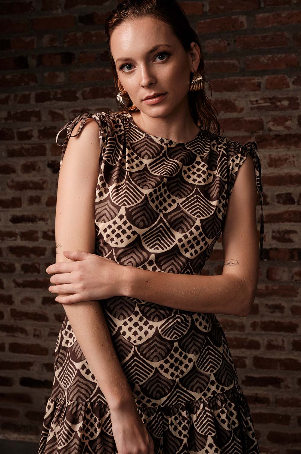 Cut Out Detailed Midi Dress-Brown – The Cult Original