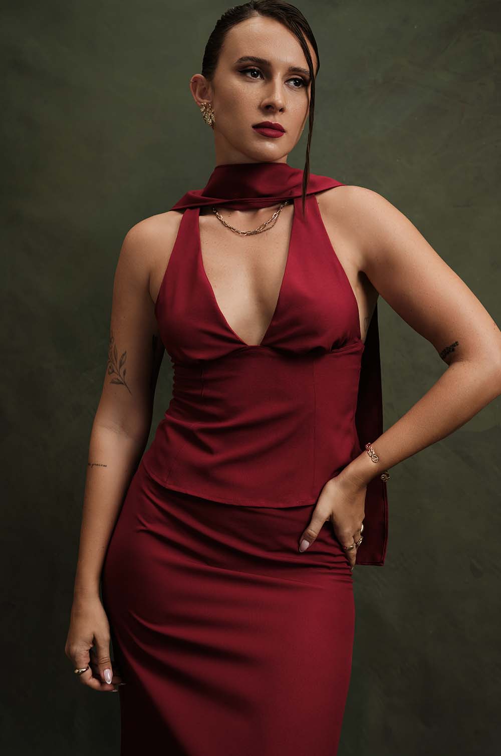 HALTER NECK TOP - RED