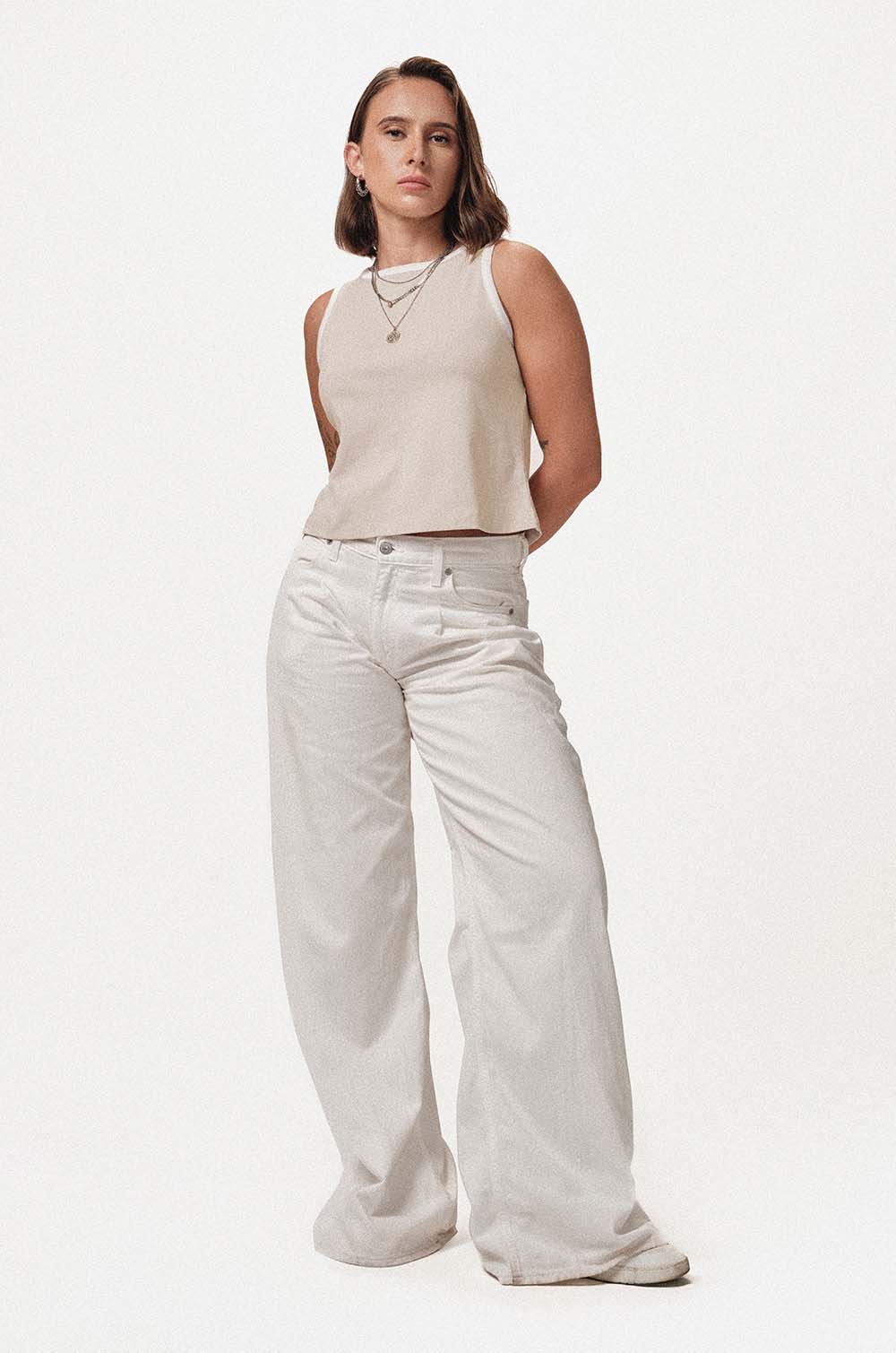 CONTRAST DETAILED SLEEVELESS TOP