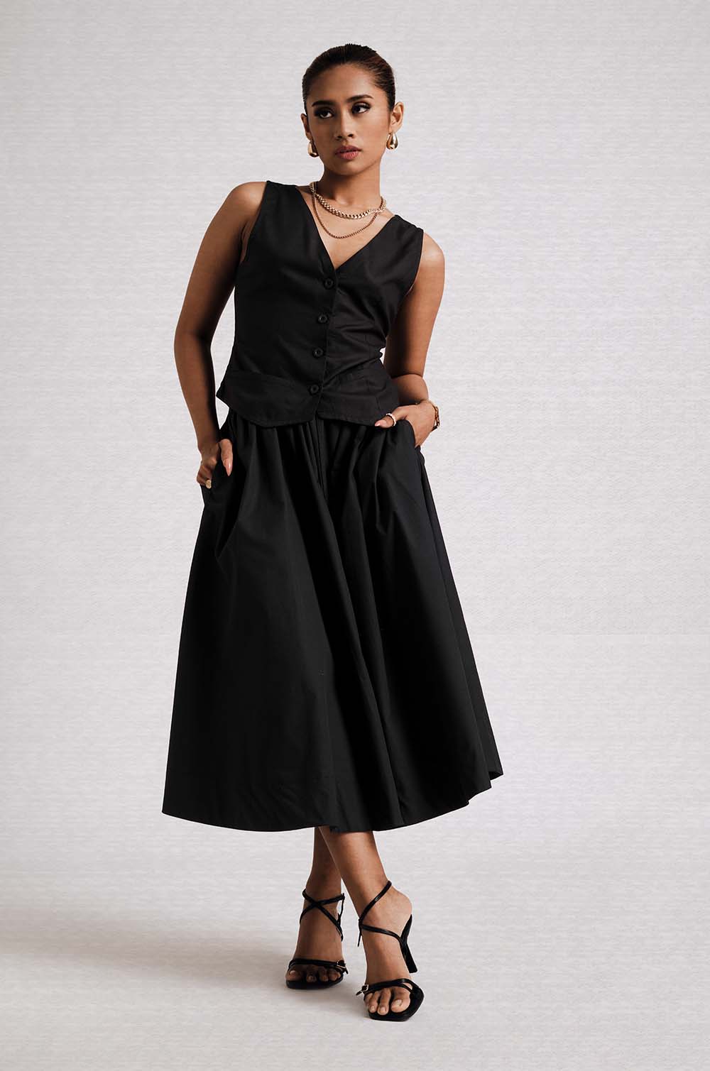 Flared Midi Skirt-Black