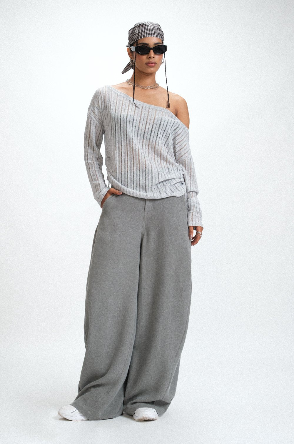 LONG SLEEVE OFF SHOULDER TOP - LIGHT GREY