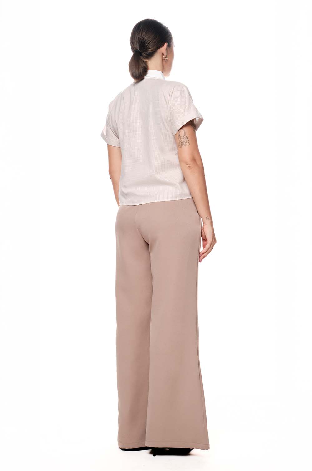 CONTRAST COLLAR TINY CHECKED TOP - BEIGE