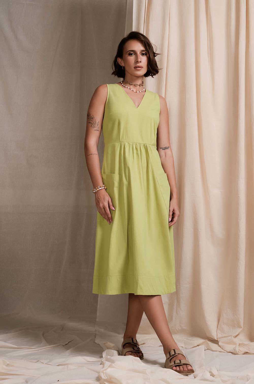 Pocket Detailed Midi Dress