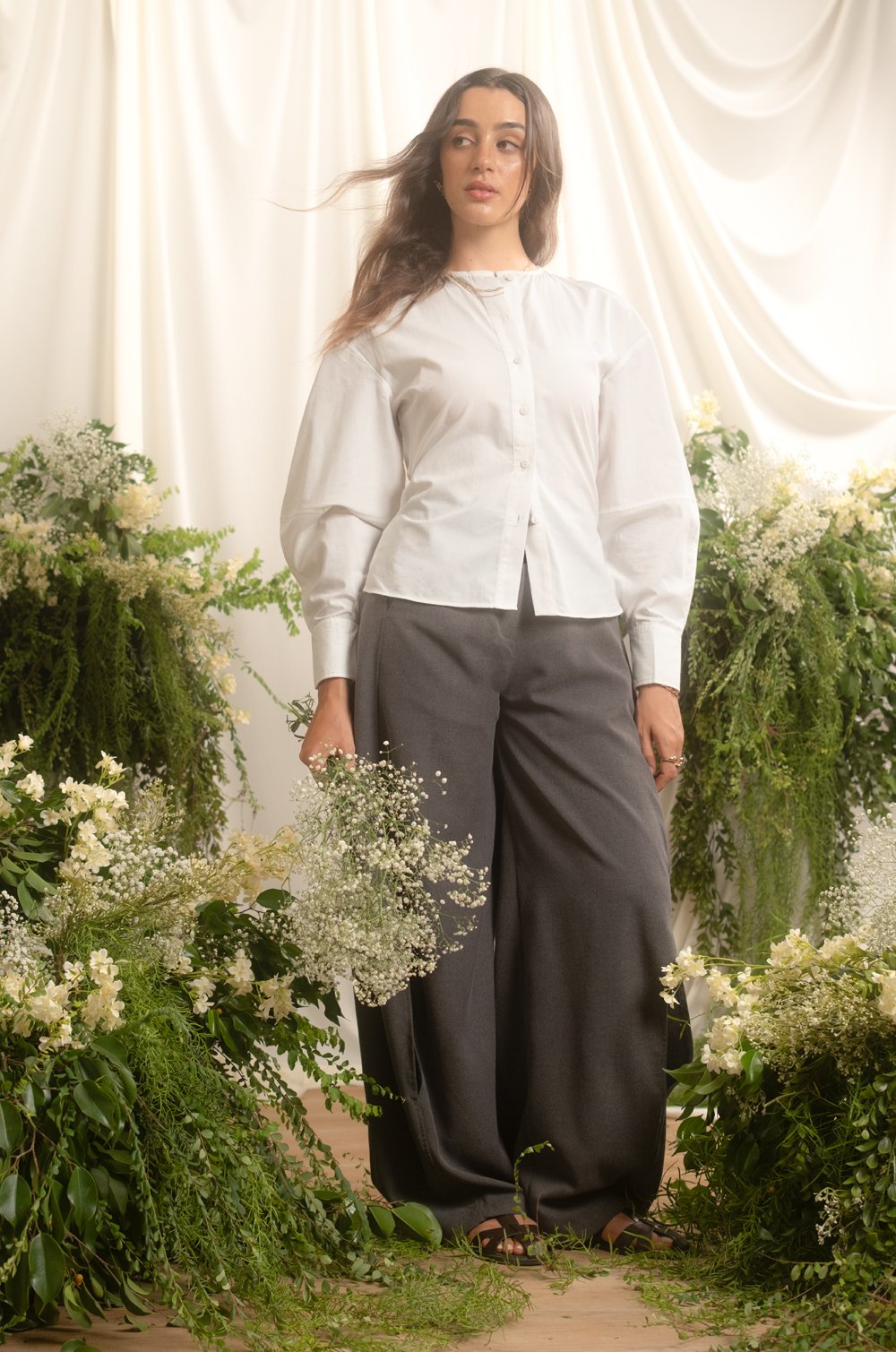 SHIRT WITH VOLUMINOUS SLEEVES