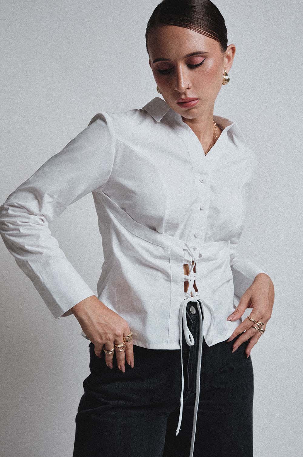TIE DETAILED TOP