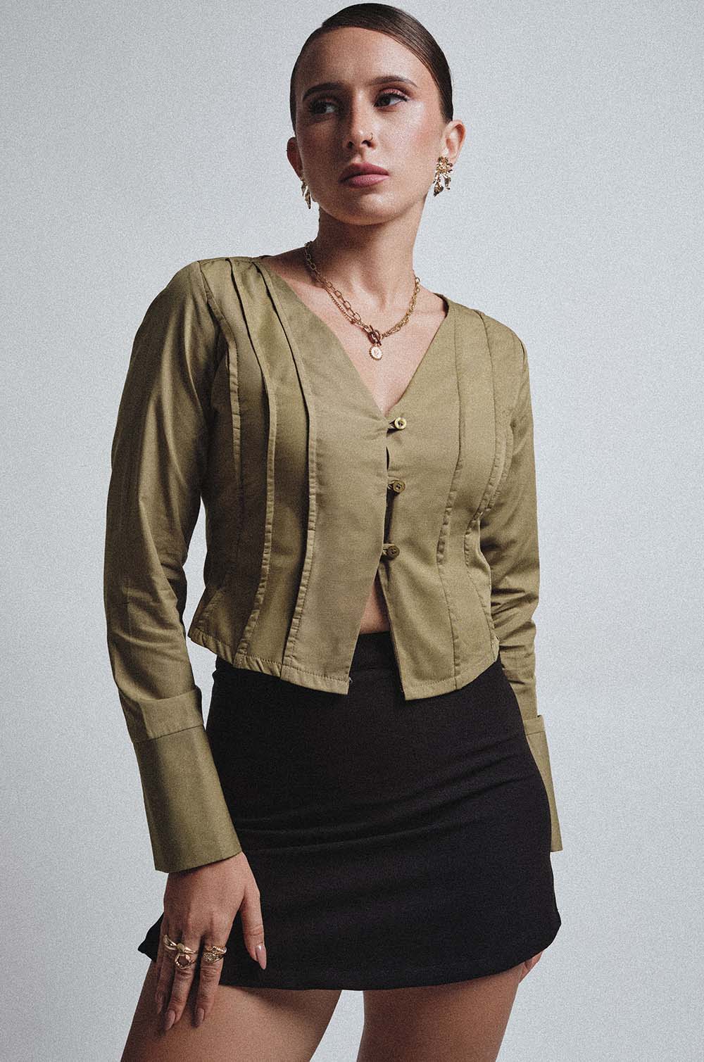 SEAM DETAILED TOP - OILVE