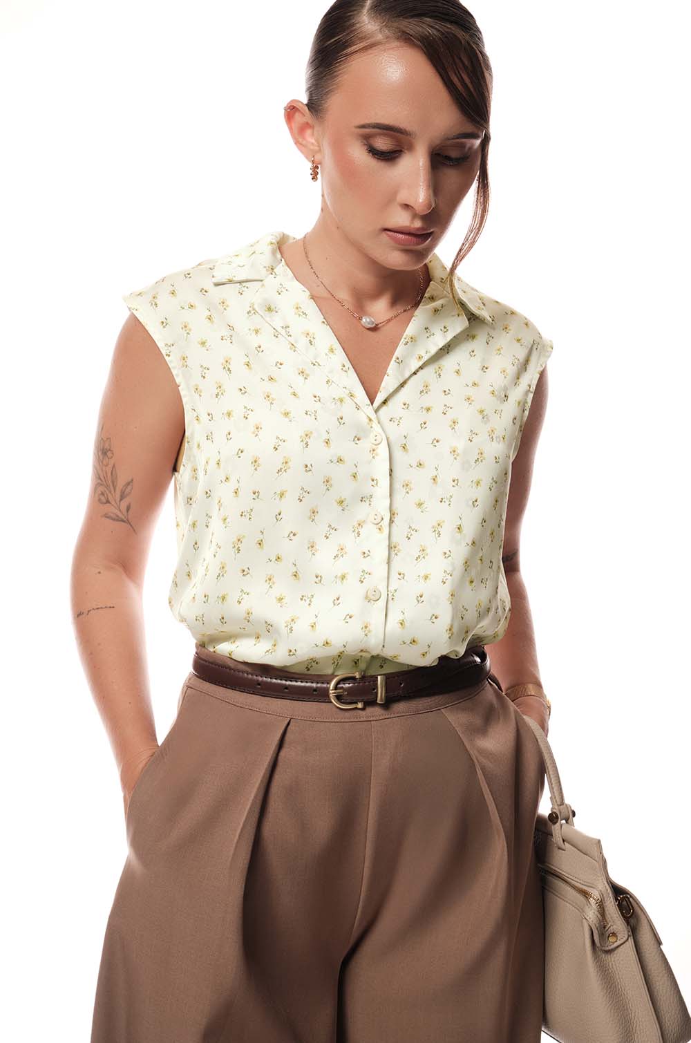 Ditsy Floral Lapel Collared Top