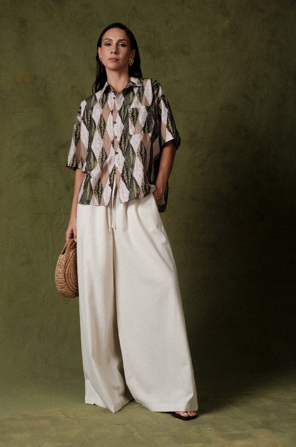 SHORT SLEEVE OVERSIZED SHIRT - GREEN PRINTED
