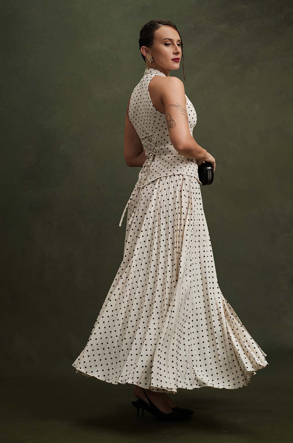 PLEATED MAXI SKIRT