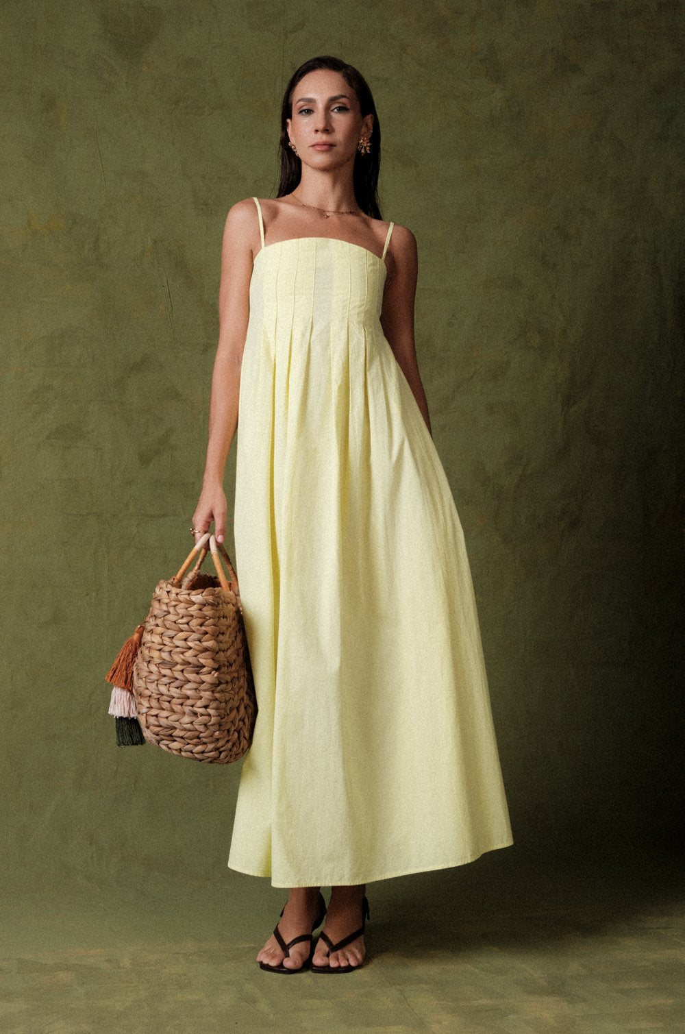 BOX PLEAT DETAIL MAXI DRESS - YELLOW