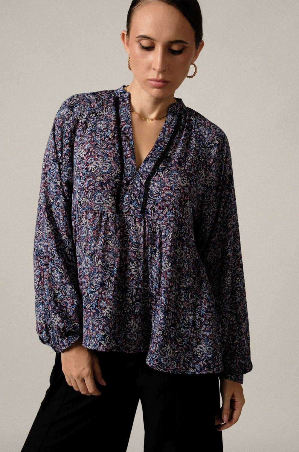PAISLEY PRINTED TOP