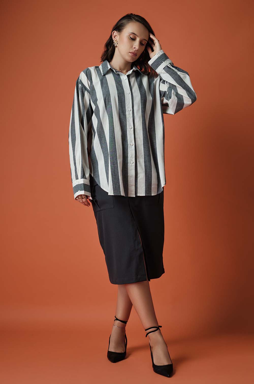 STRIPED OVERSIZED SHIRT