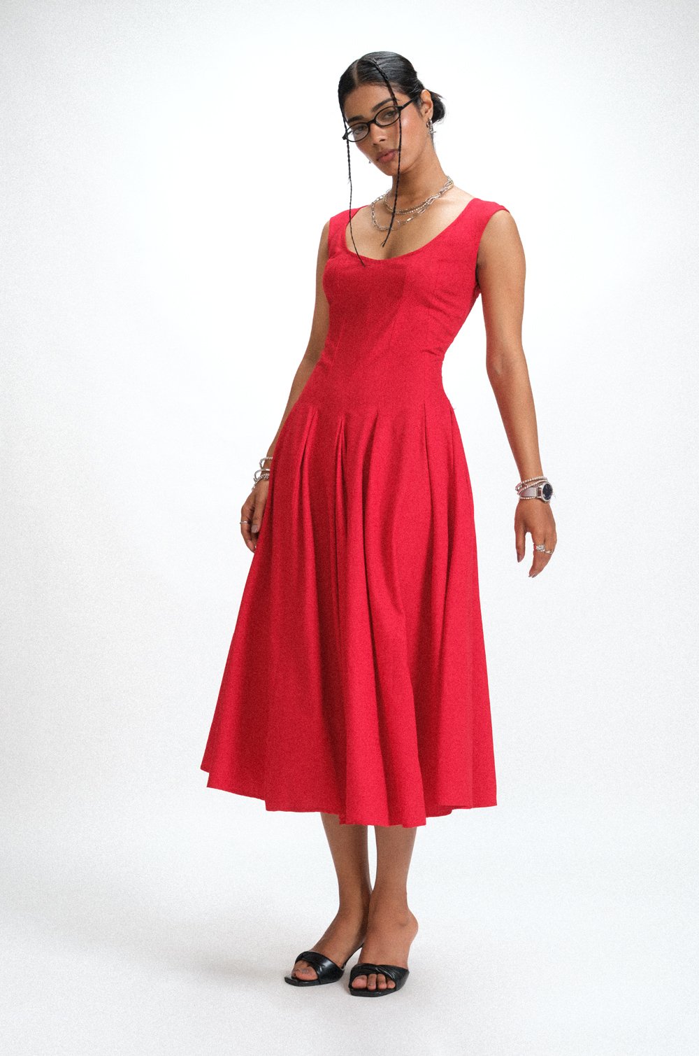 CINCHED WAIST MIDI DRESS - STRAWBERRY RED
