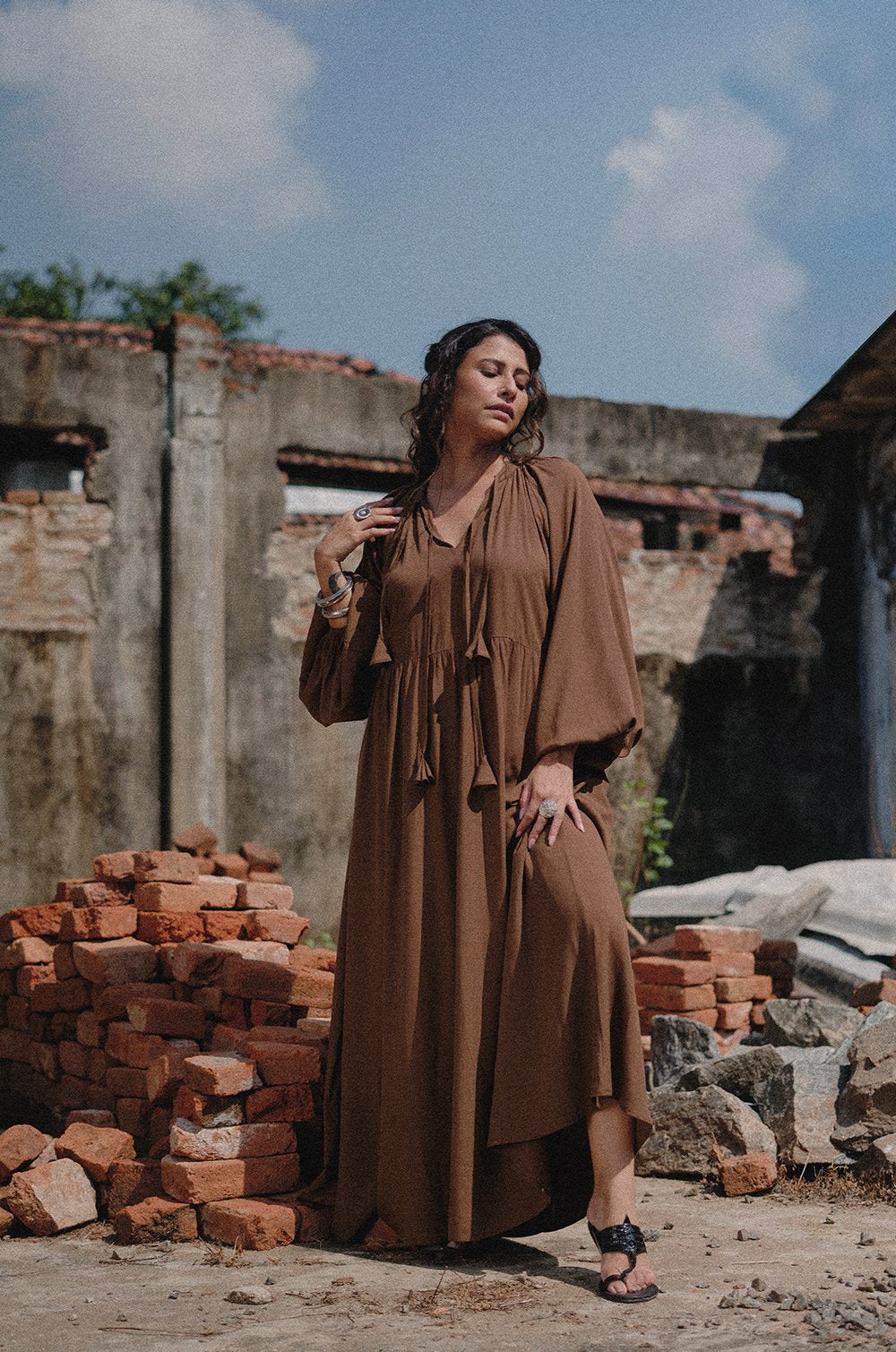 GATHERED NECK MAXI DRESS