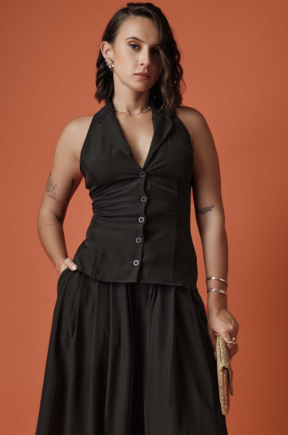 CINCHED WAIST SLEEVELESS TOP - BLACK
