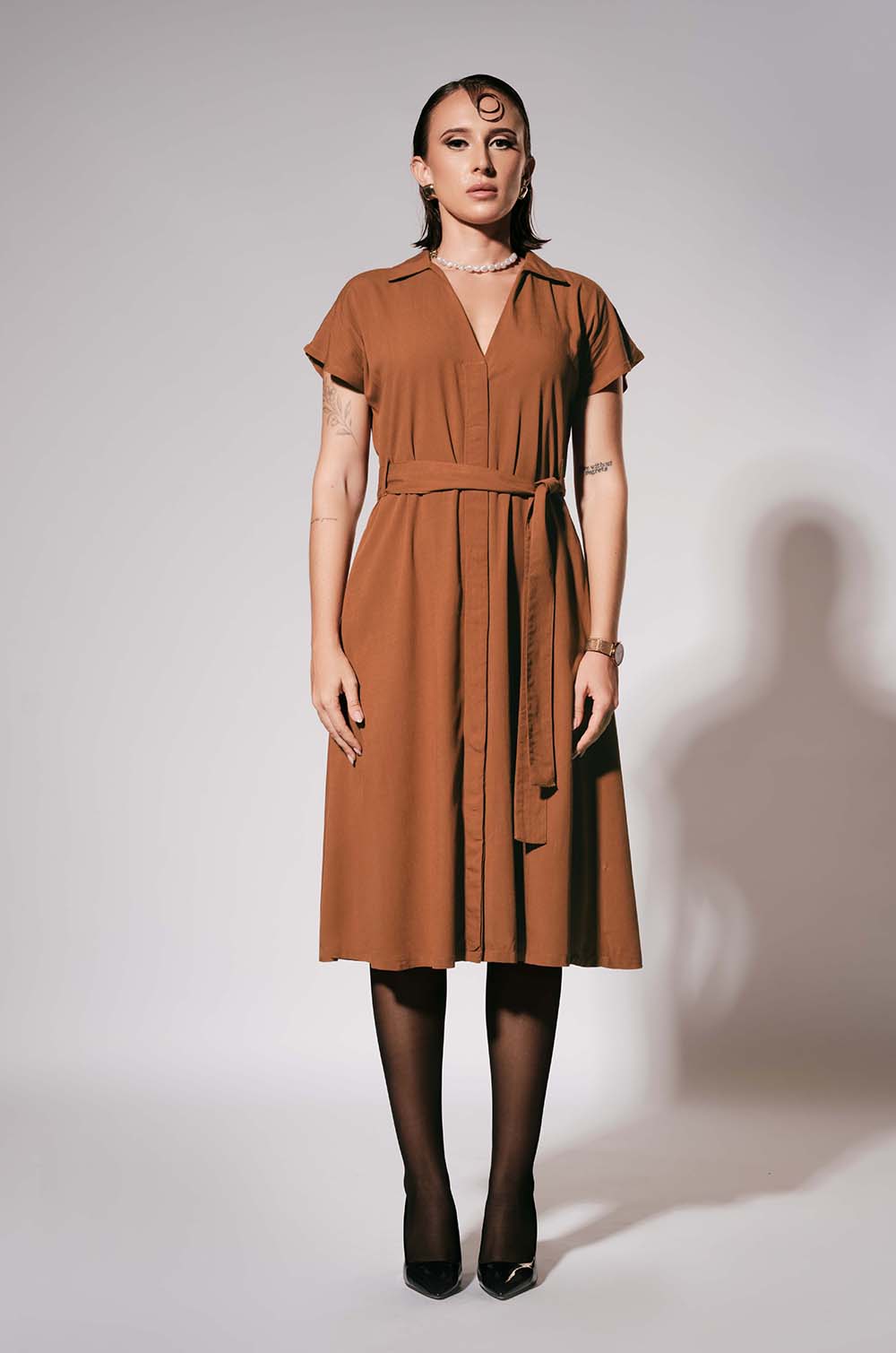 Extended Shoulder Midi Dress Brown
