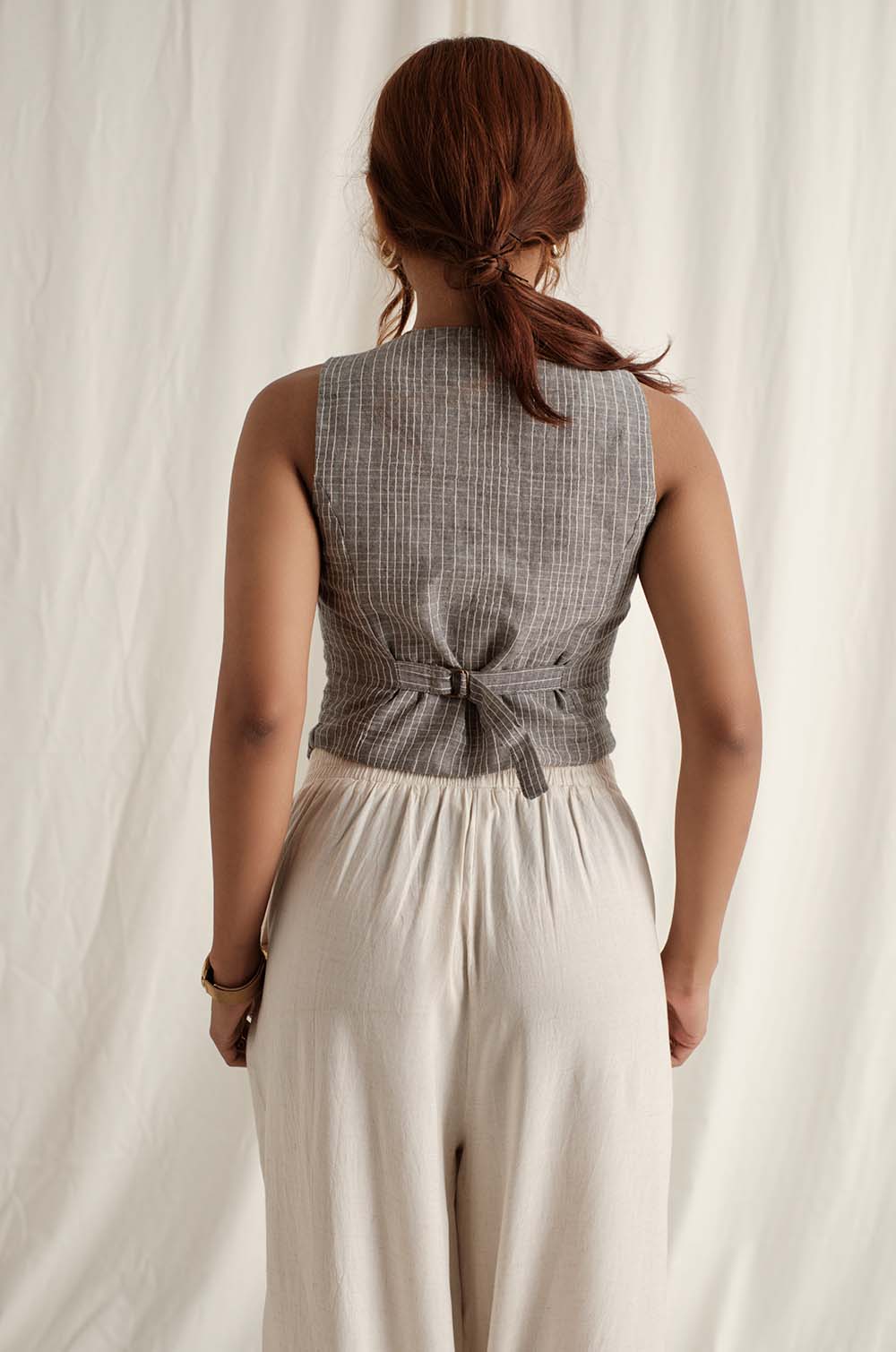 Striped Sleeveless Vest-Grey