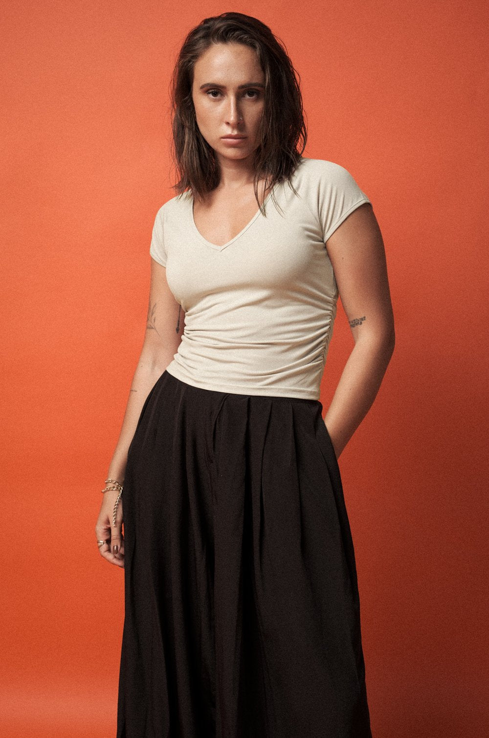 V-NECK RAGLAN T-SHIRT