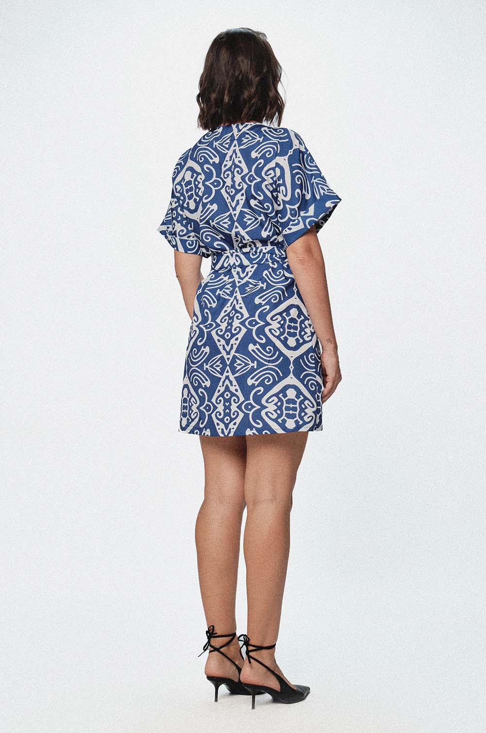 PRINTED WRAPAROUND DRESS - BLUE
