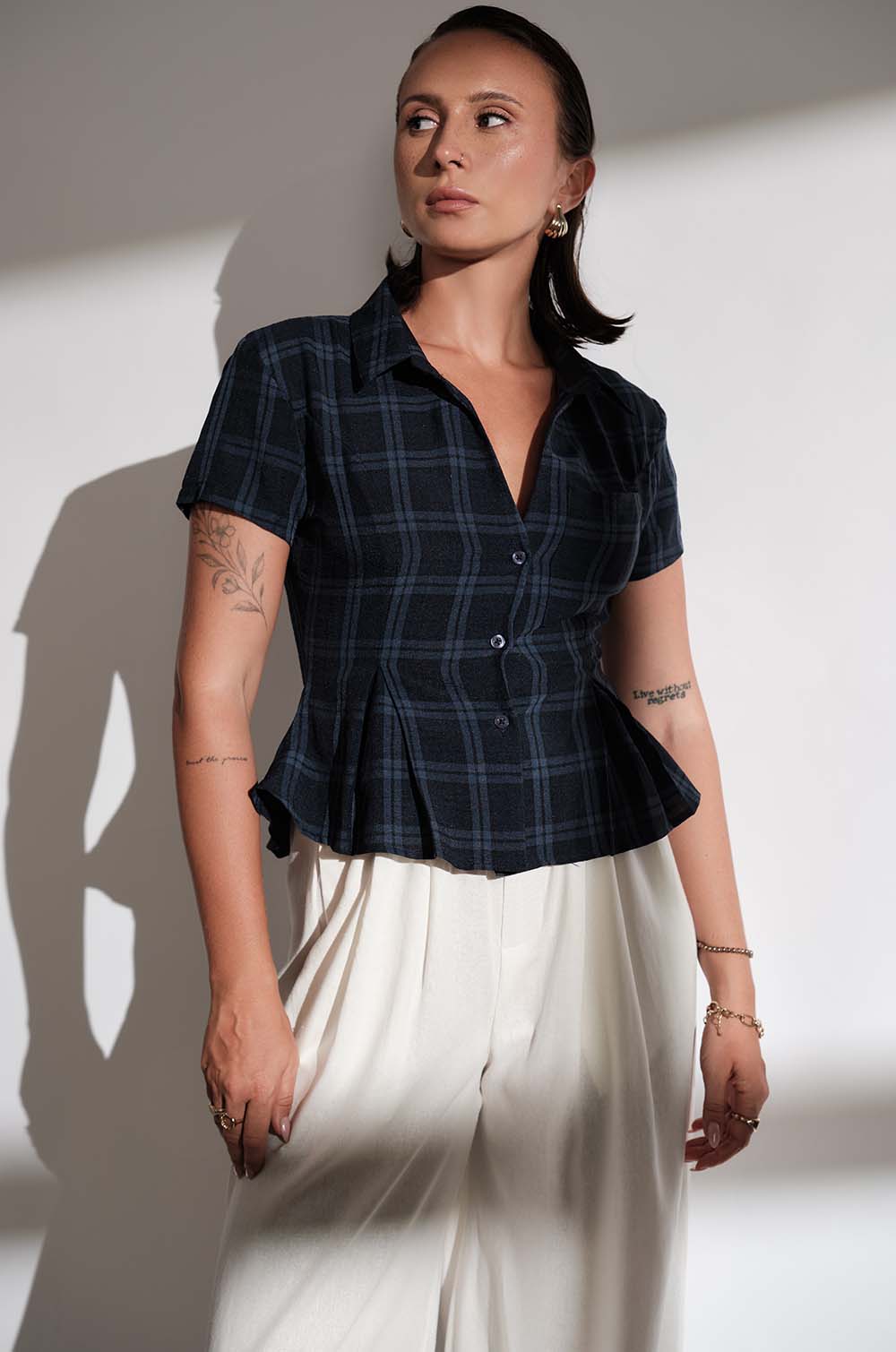 SHORT SLEEVE CHECKED TOP - BLUE