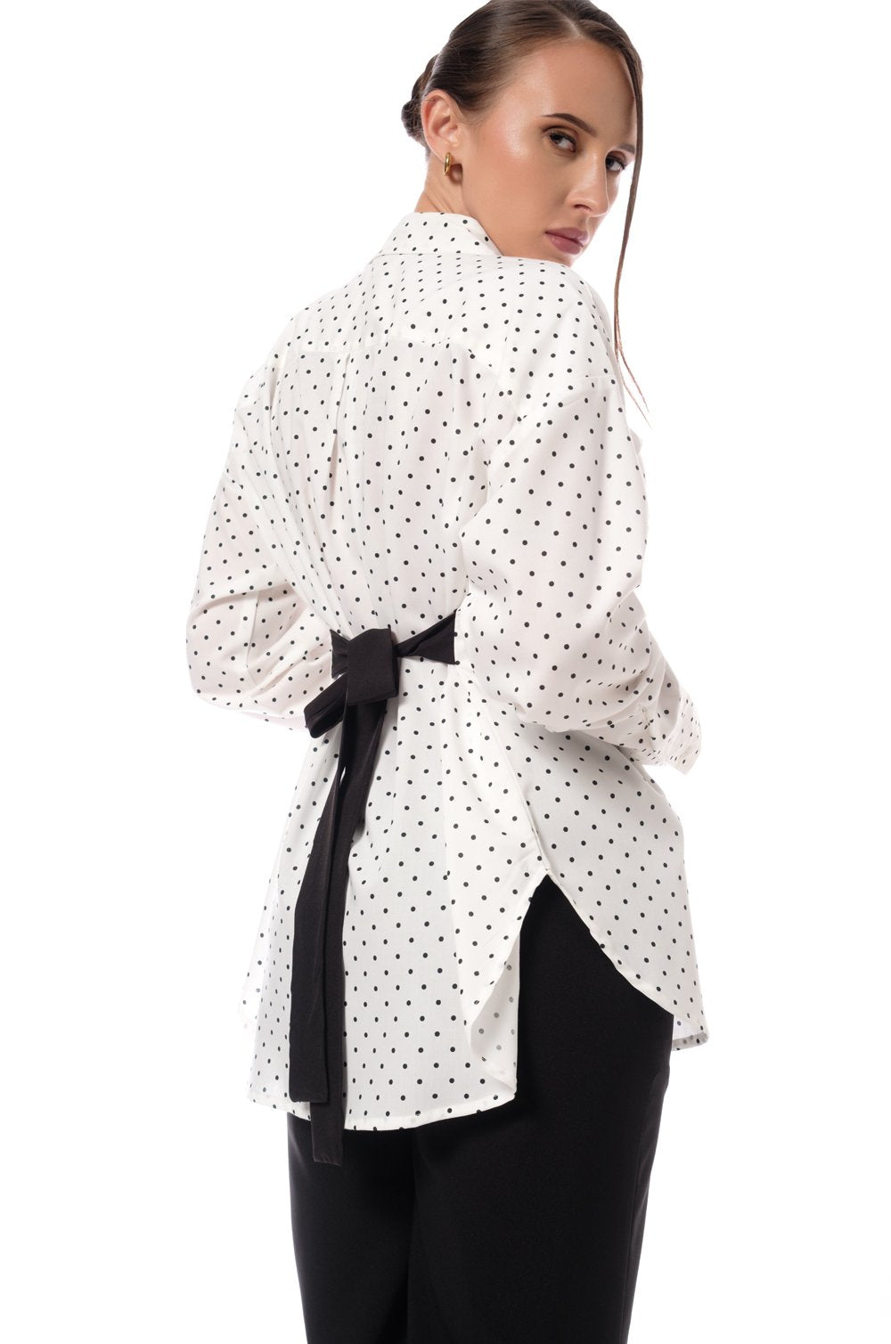 CONTRAST BACK TIE DETAILED TOP