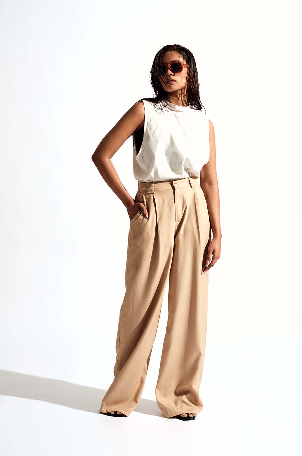 Mid Rise Tailored Pants