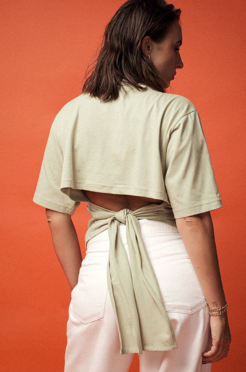 BACK TIE-UP T-SHIRT - GREEN