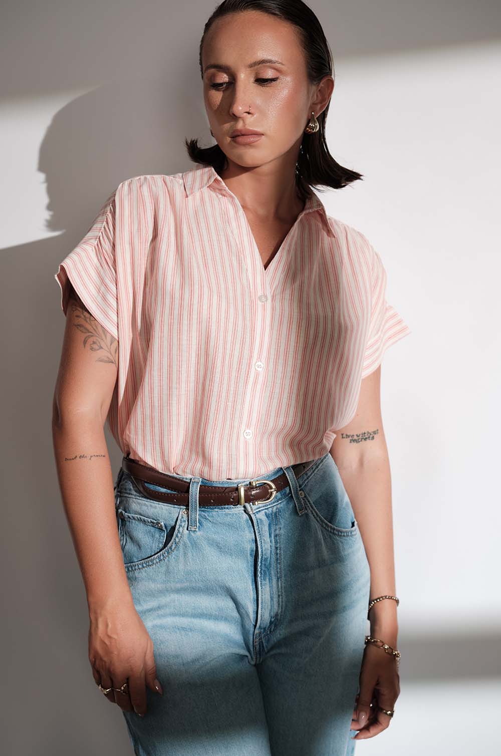 GATHERED SHOULDER STRIPED TOP - RED