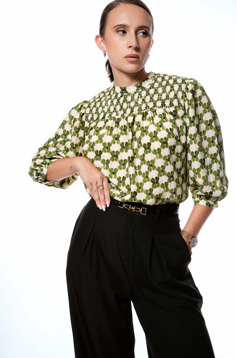 SMOCKING DETAILED TOP - GREEN