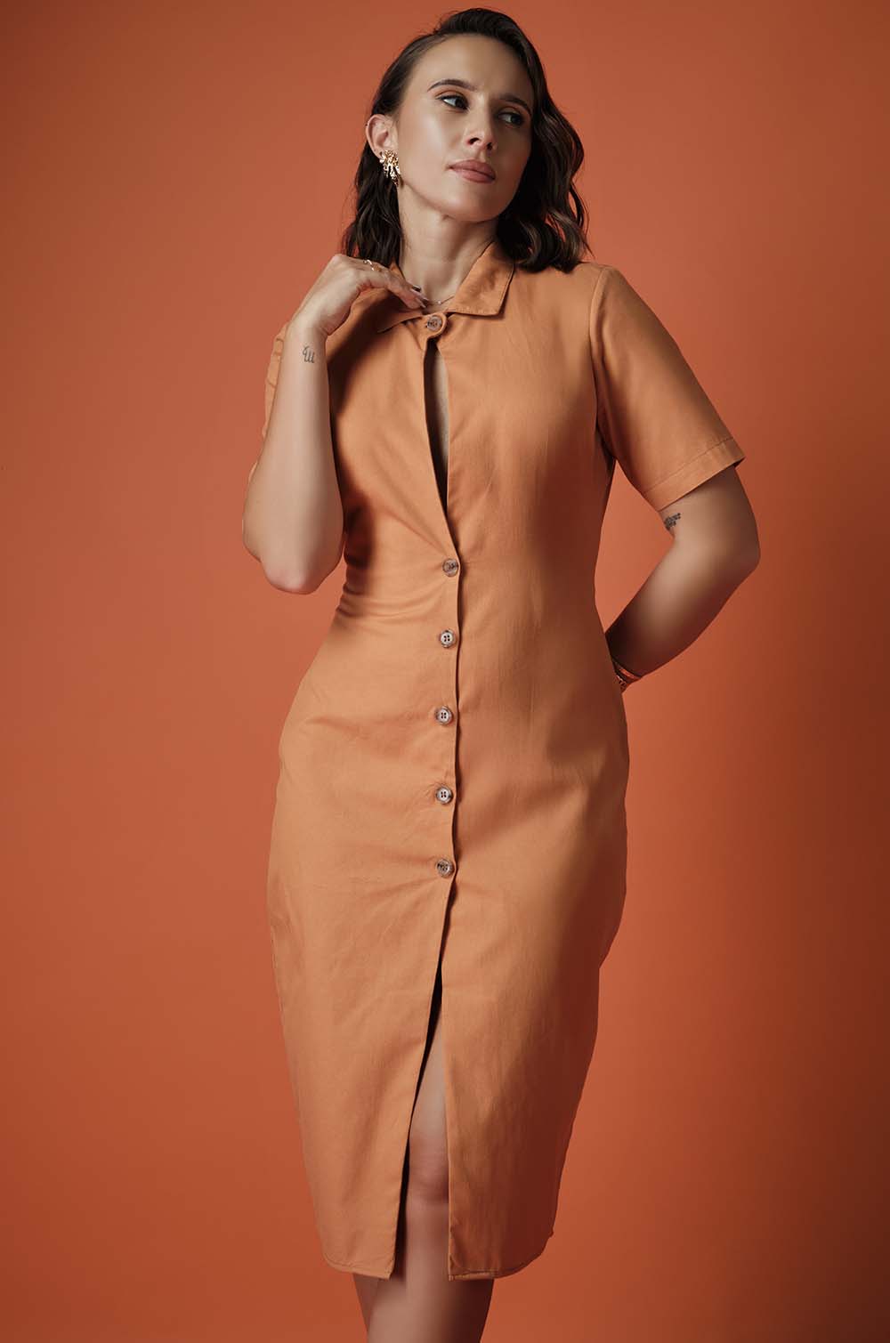 FRONT DETAILED MIDI DRESS