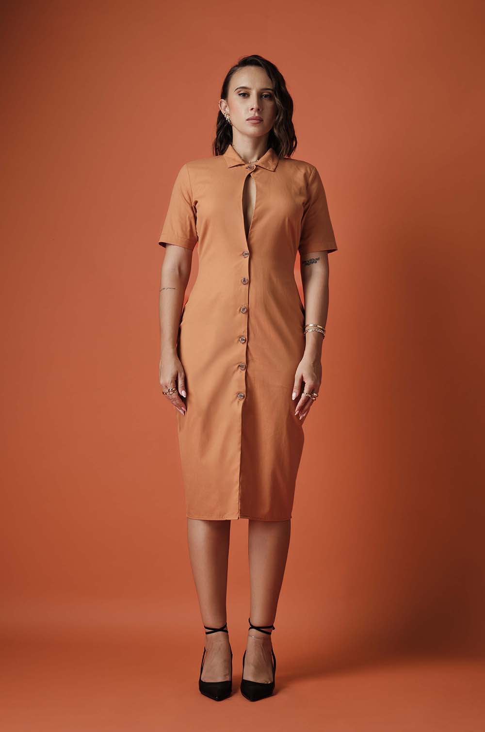FRONT DETAILED MIDI DRESS