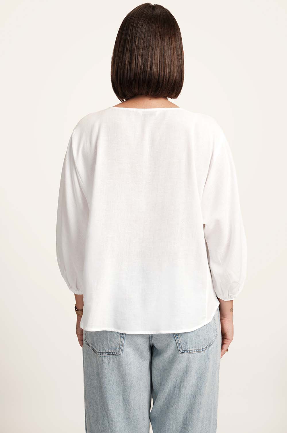 Front Detailed Top - WHITE