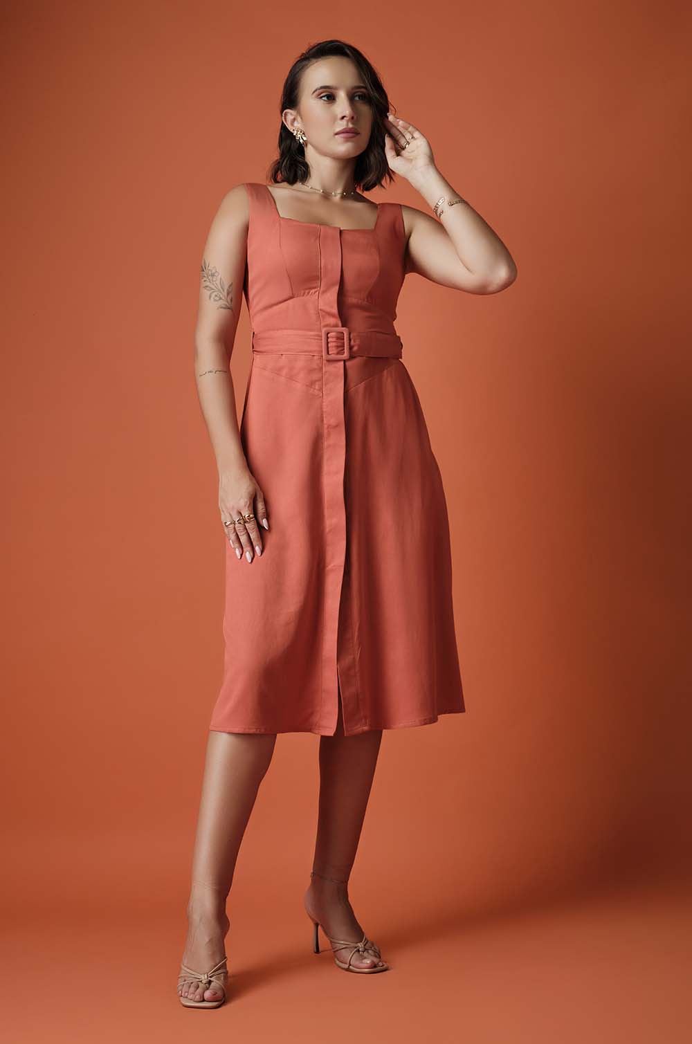 SQUARE NECK MIDI DRESS